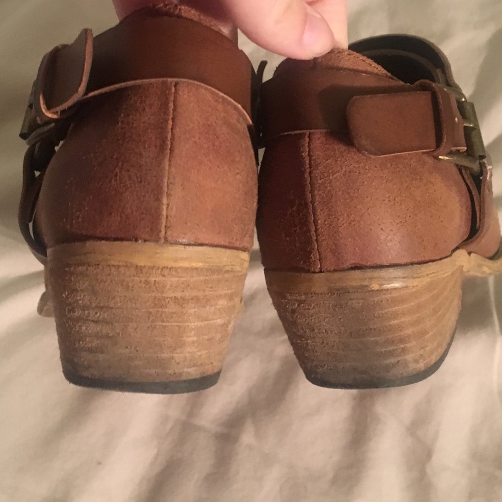 ✨Adorable✨ Booties! - Picture 3 of 4